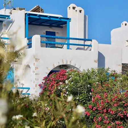 Paros *
