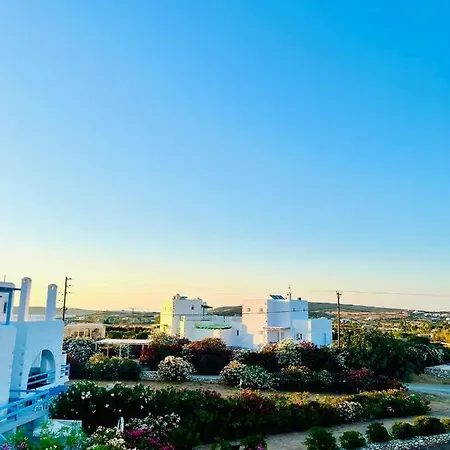 Paros Home *