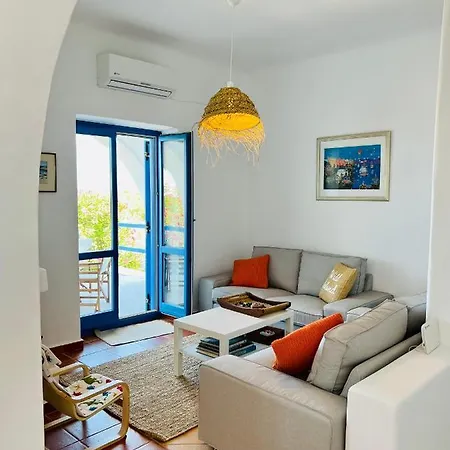 Ferienhaus Paros Home *